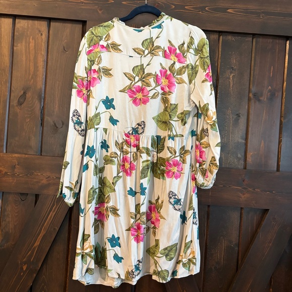 ❗️Joules Skylar Long Sleeve Dress Light Gray Pink Green Floral Butterflies 12 - Picture 2 of 12